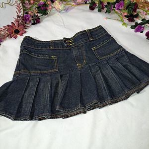NWOT Von Dutch Denim Skirt